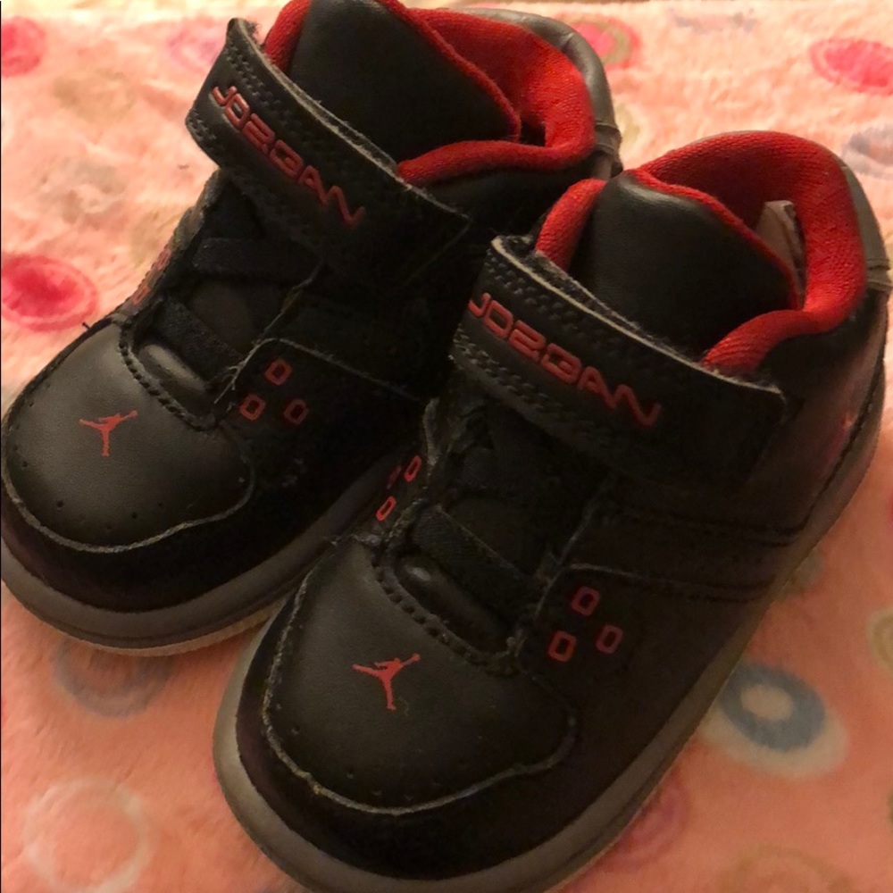 Baby Jordan sneakers 4c